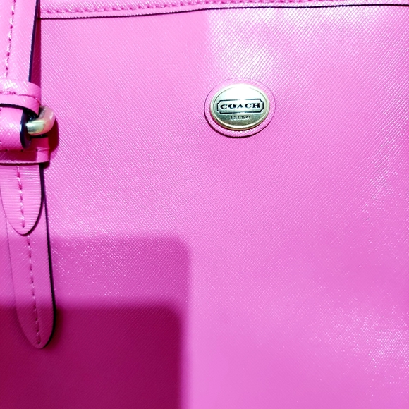 Gorgeous Coach Peyton Drawstring Pink Leather Carryall 💗 - Picture 4 of 9